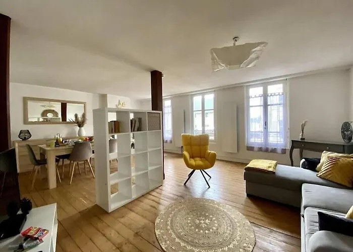 Break By Melrose アパート バイユー